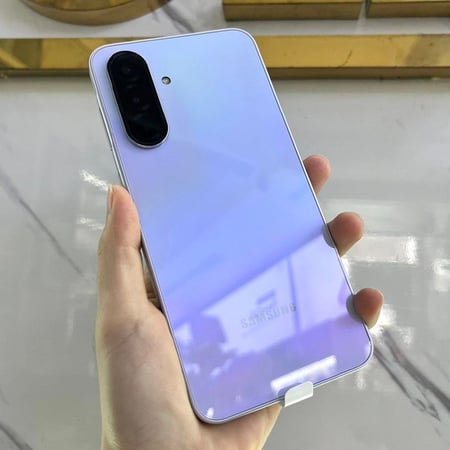 Samsung Galaxy A36 5G 256GB 8GB RAM Câm. Tripla 50MP Ai IP67 Super AMOLED 6.7" 5000mAh