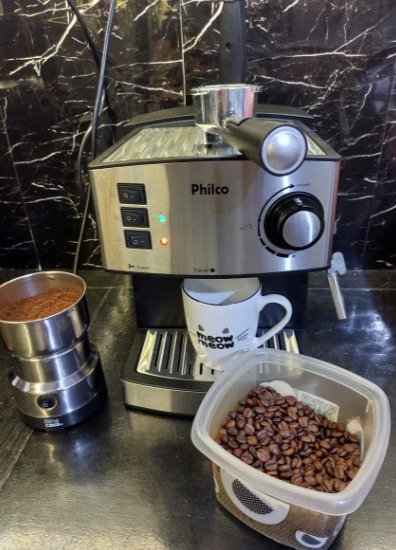 Cafeteira Philco Coffee Express 15 Bar Filtro Permanente Cor Preto/prateado 220v